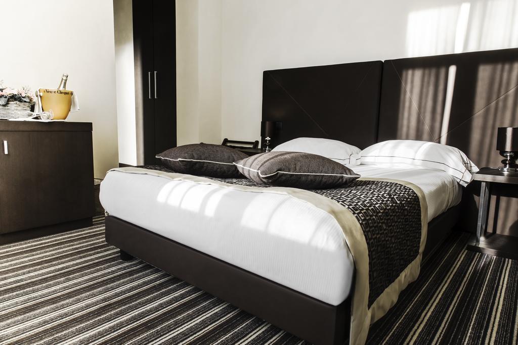 Principe Di 4* Turin
